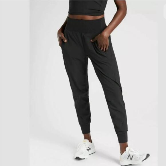 Athleta Distance Jogger Black Nylon Spandex Lightweight Zip Pocket Pants XL - Picture 1 of 15